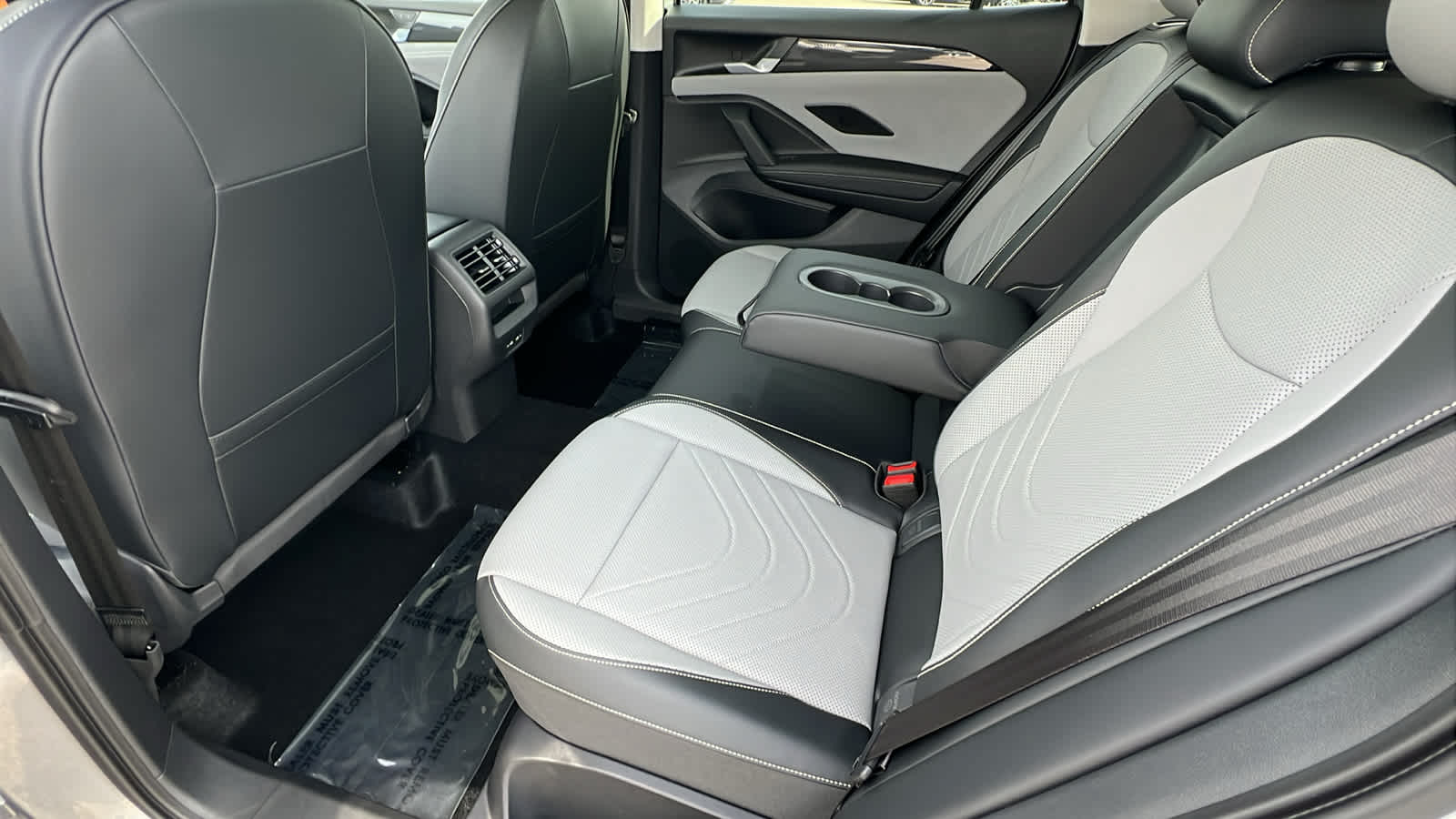 Thumbnail: 2026 Volkswagen Tiguan - 24