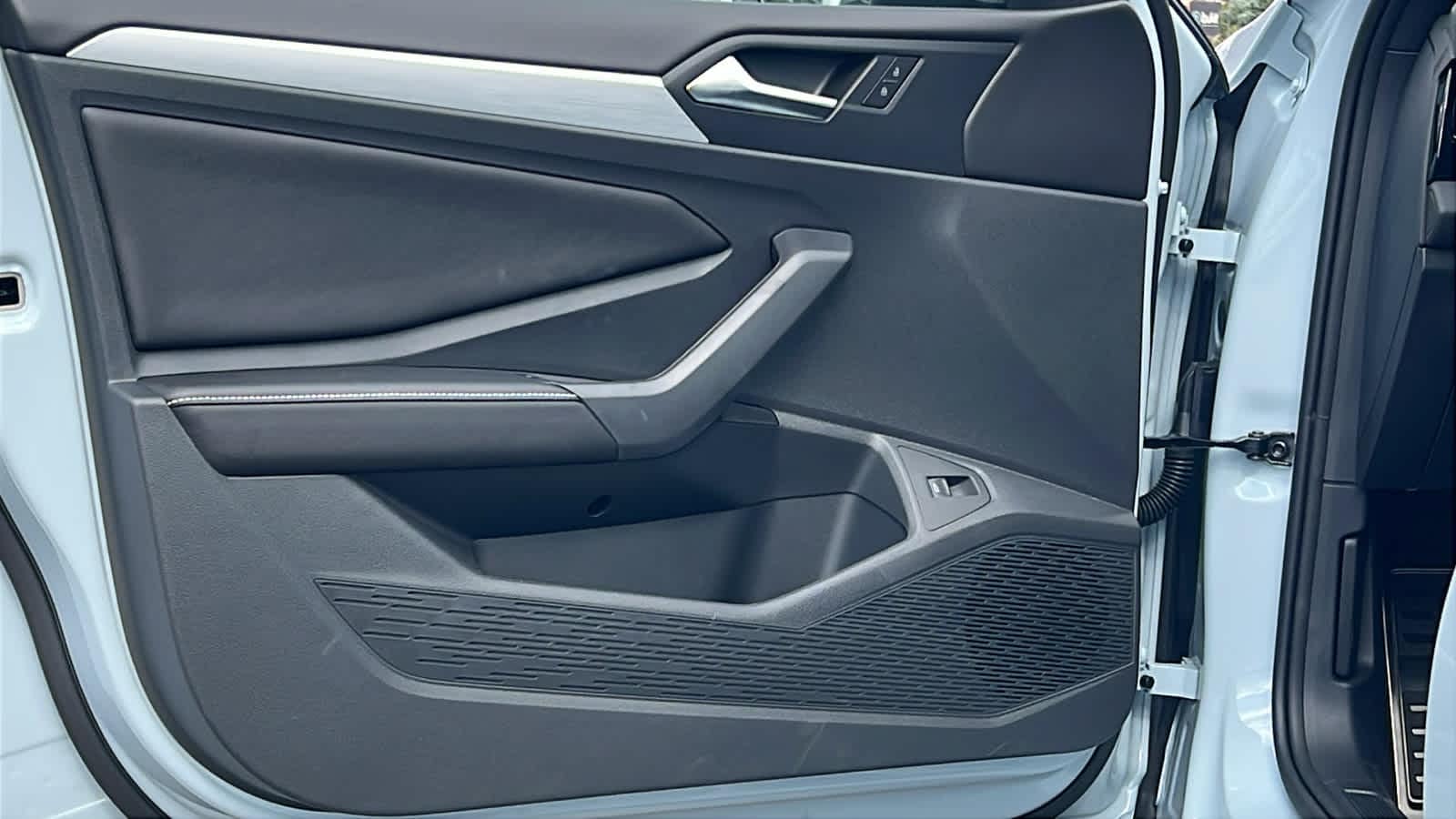 Thumbnail: 2026 Volkswagen Jetta - 23