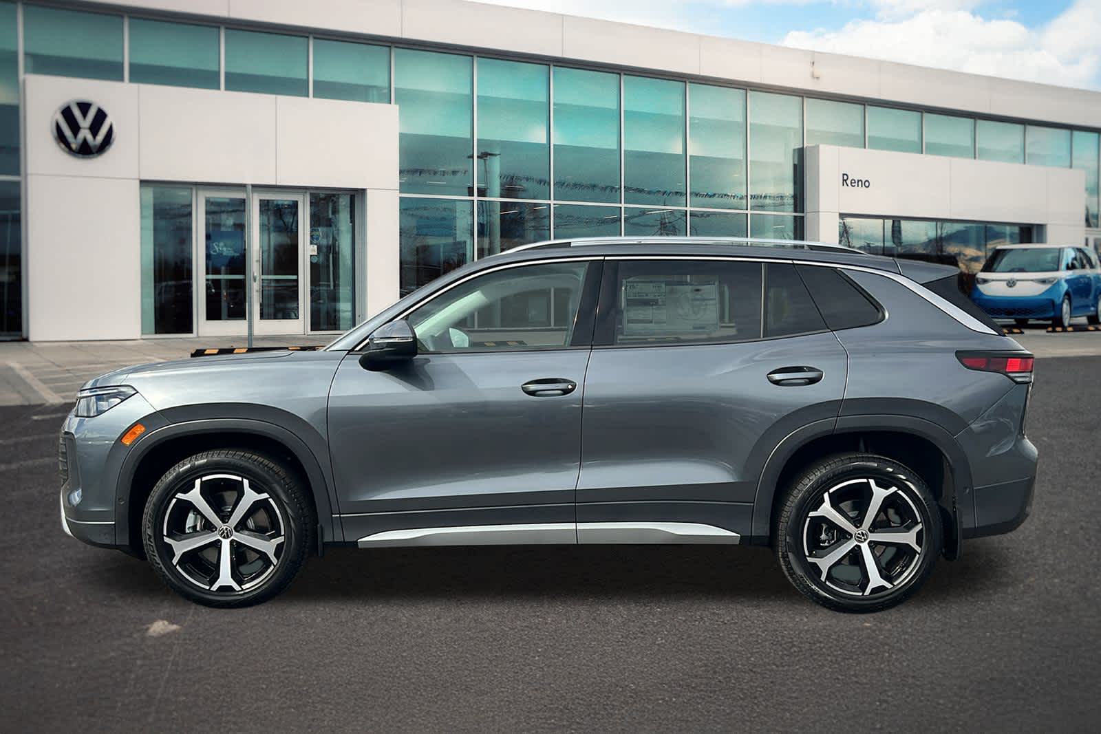 Thumbnail: 2025 Volkswagen Tiguan - 8