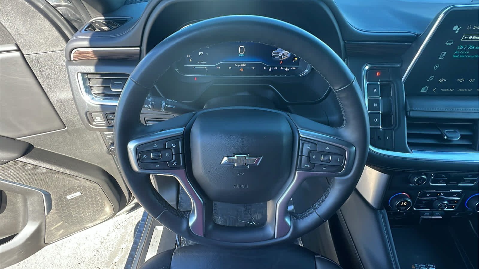 Thumbnail: 2023 Chevrolet Tahoe - 18