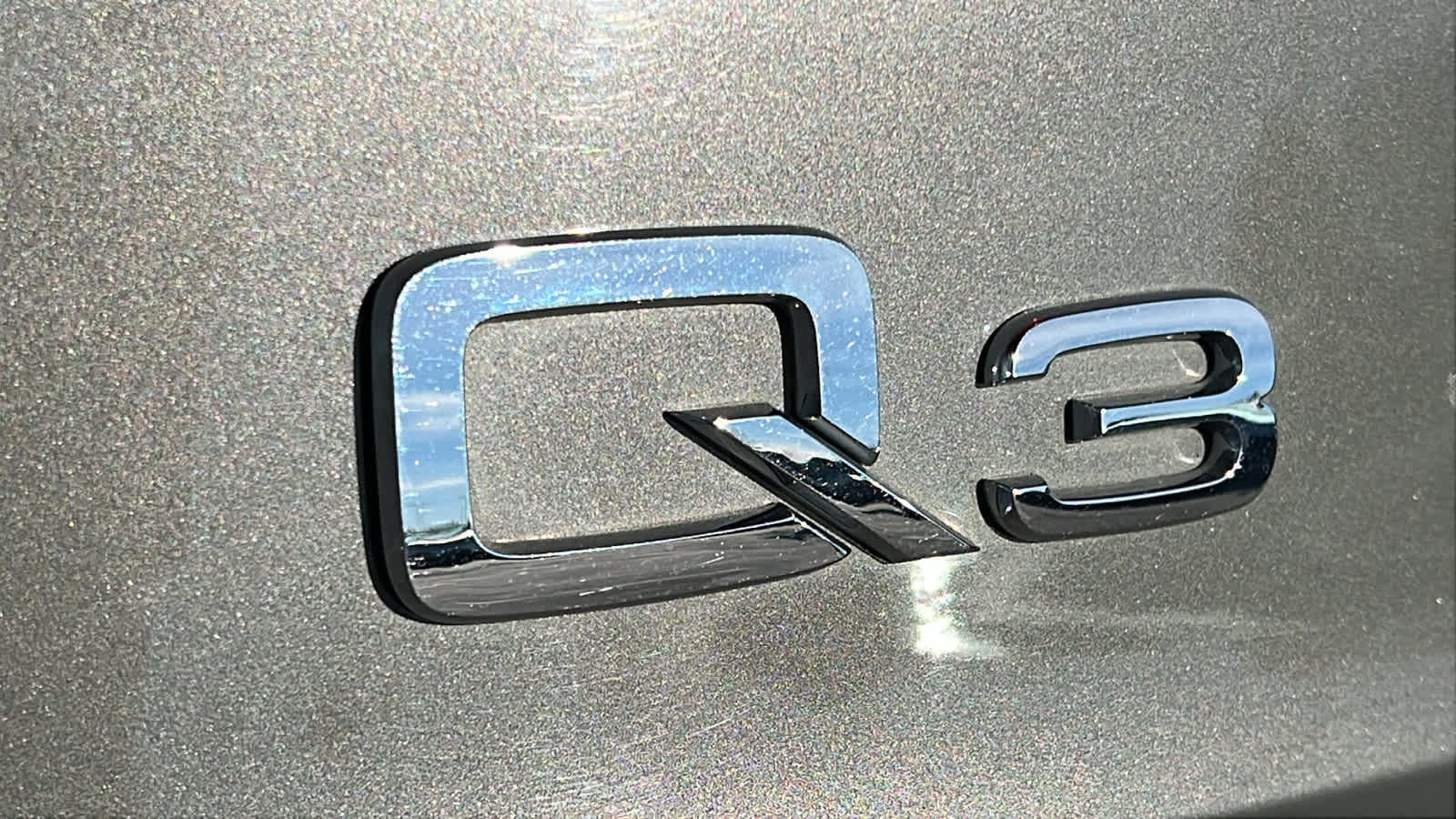 Thumbnail: 2023 Audi Q3 - 28