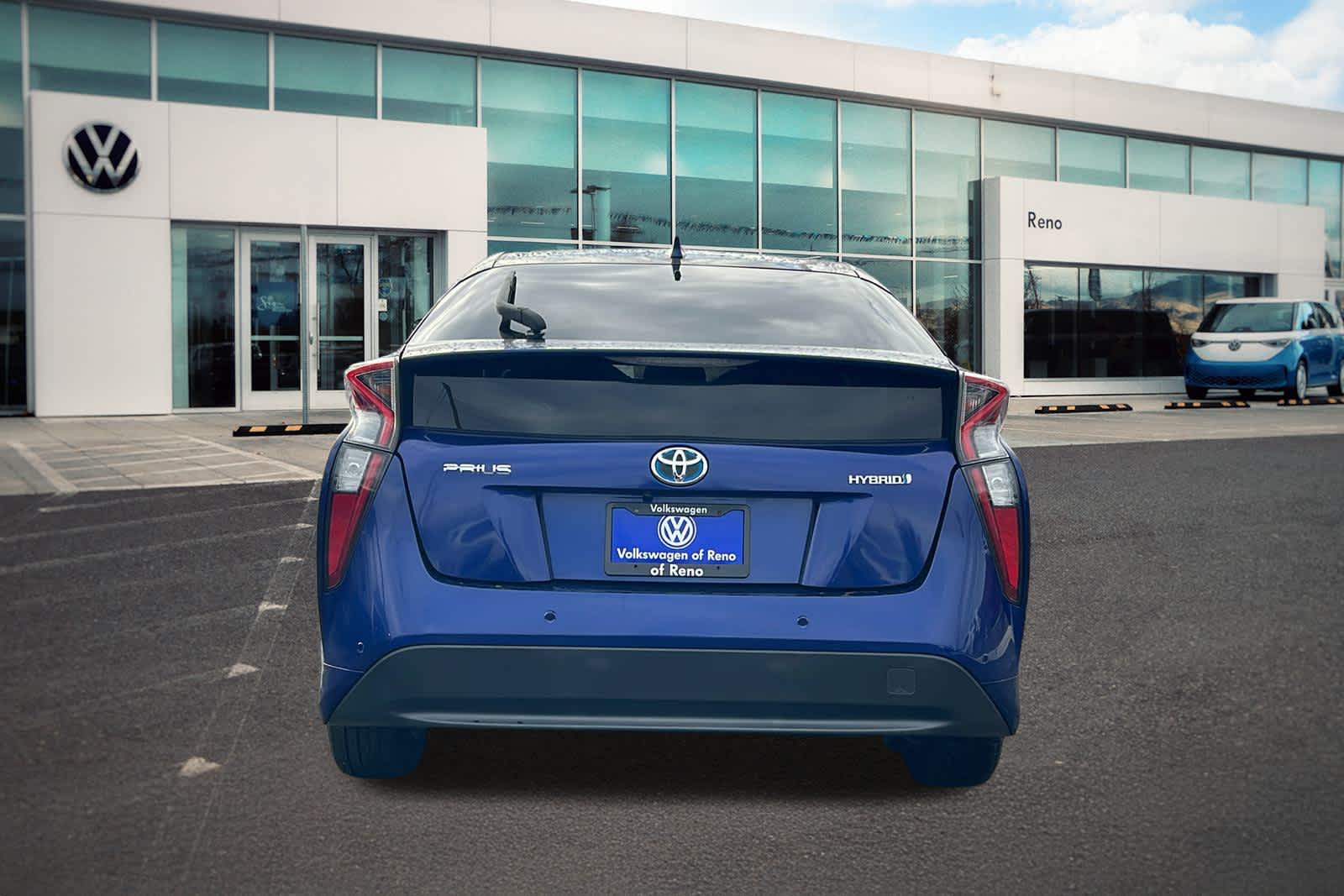 Thumbnail: 2018 Toyota Prius - 6