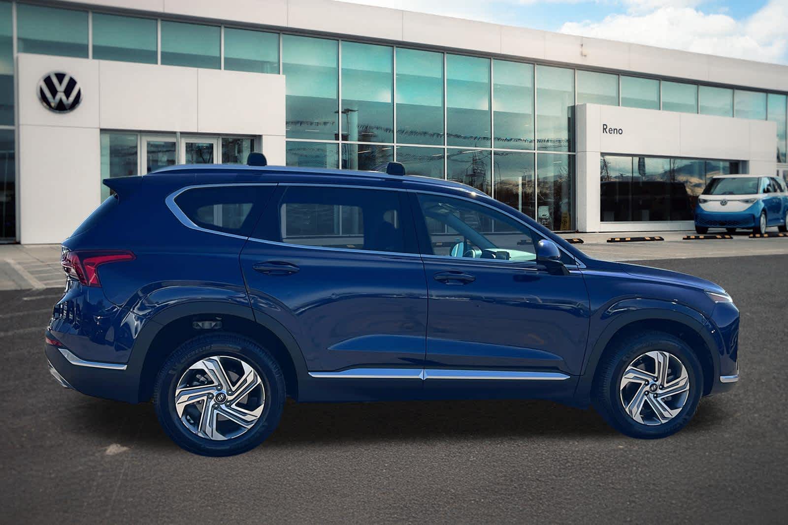 Thumbnail: 2022 Hyundai Santa Fe - 4