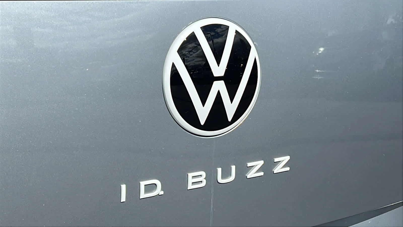 Thumbnail: 2025 Volkswagen ID.Buzz - 6