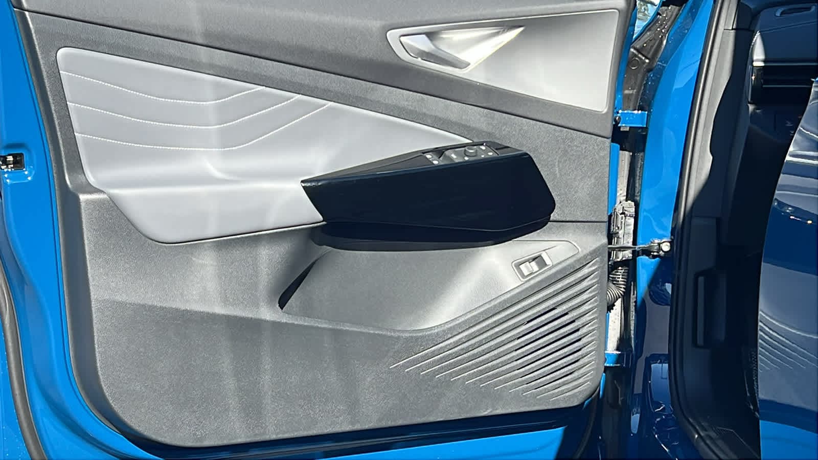 Thumbnail: 2025 Volkswagen ID.4 - 23