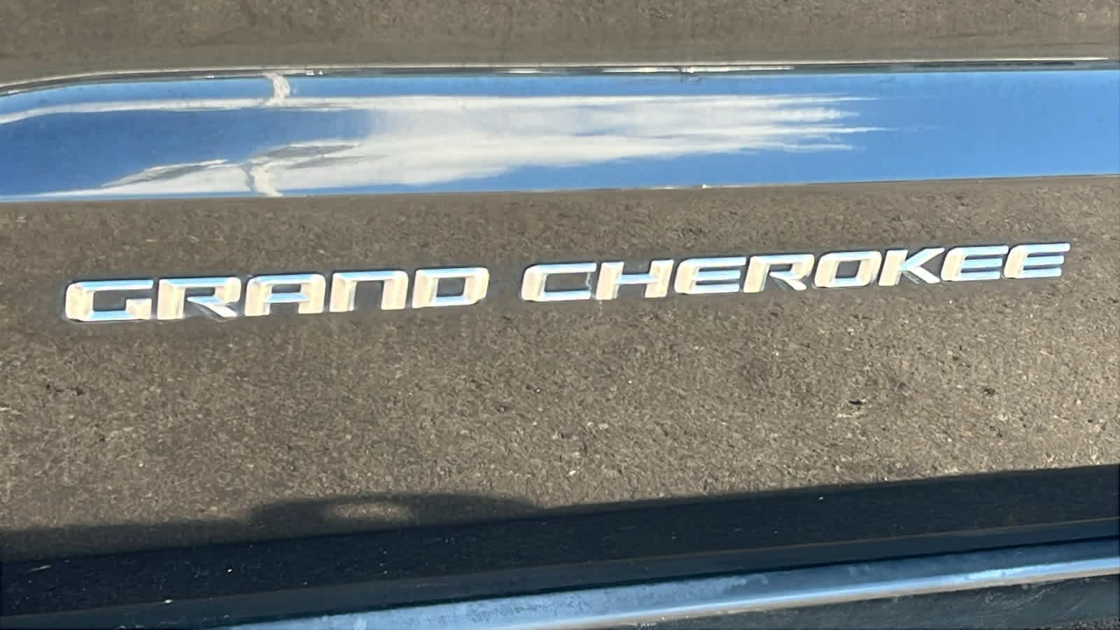 Thumbnail: 2016 Jeep Grand Cherokee - 28