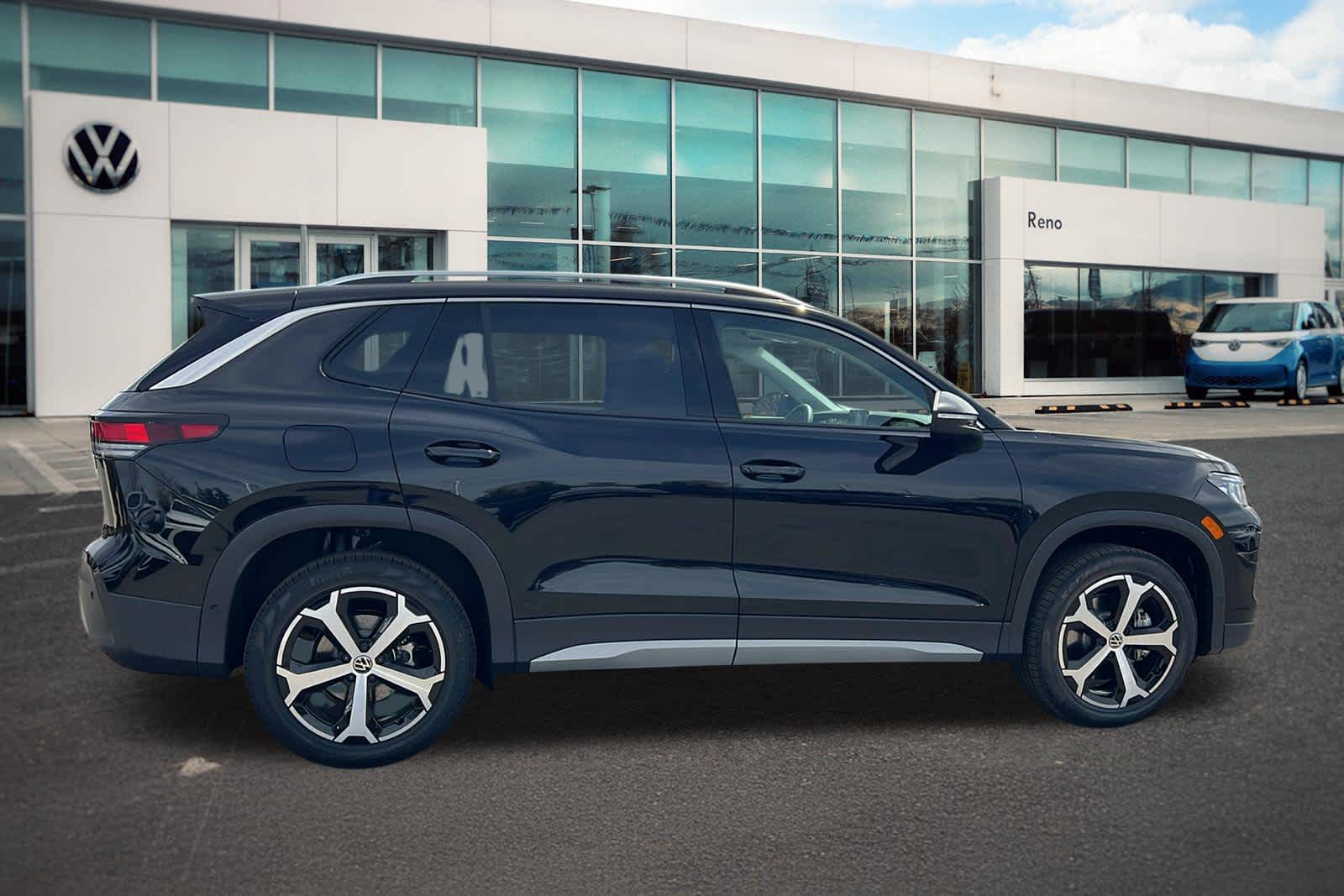 Thumbnail: 2026 Volkswagen Tiguan - 4