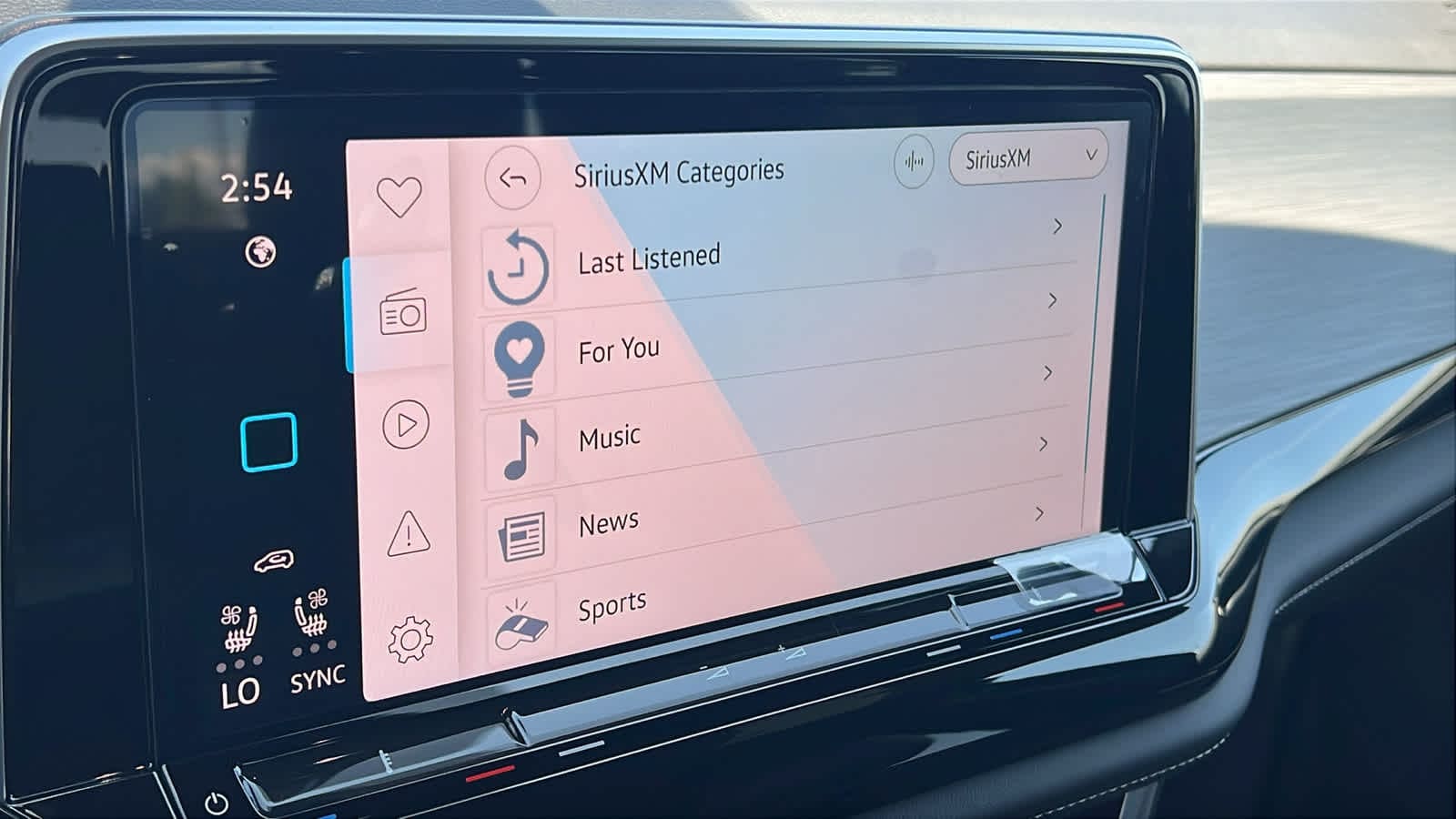 Thumbnail: 2025 Volkswagen Atlas - 15