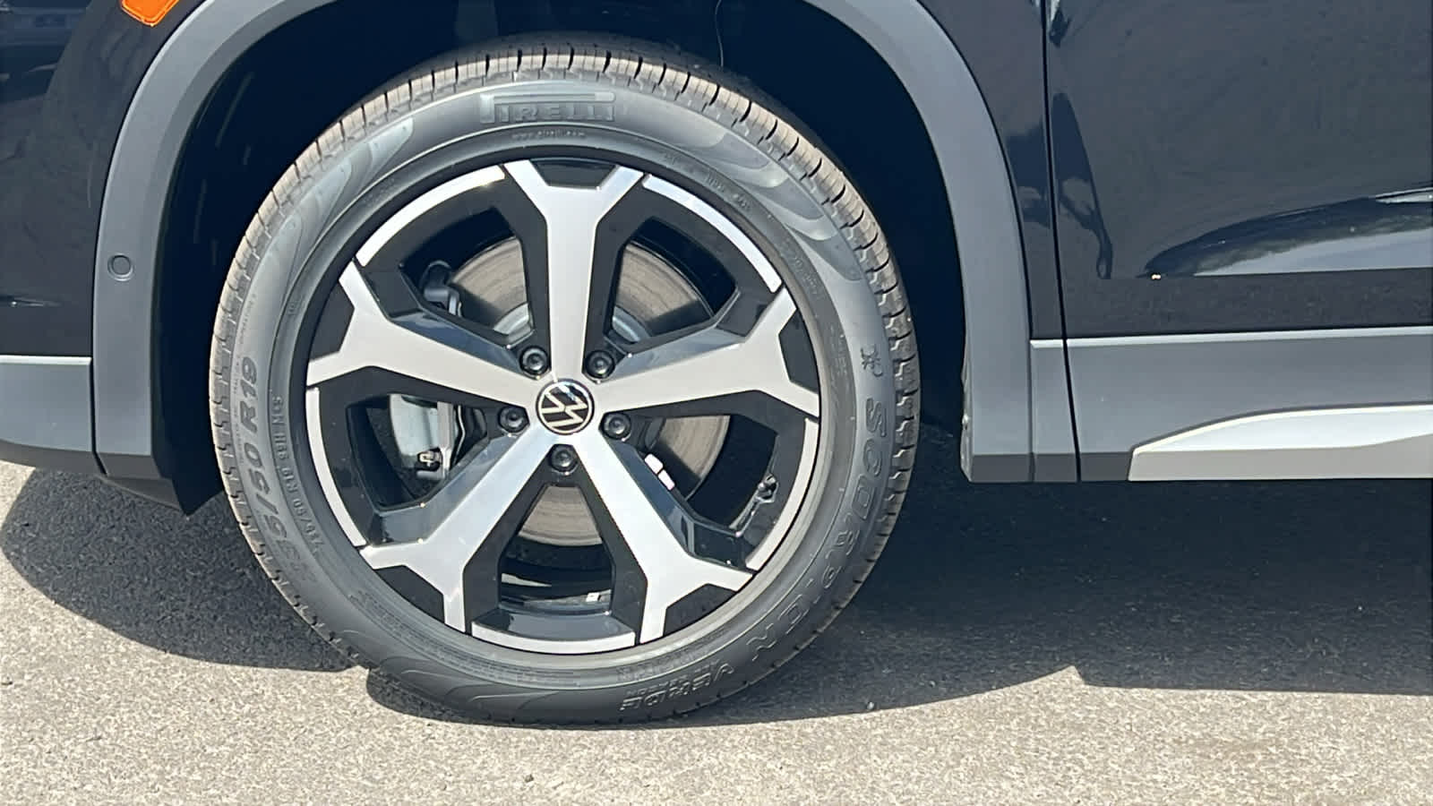 Thumbnail: 2026 Volkswagen Tiguan - 9