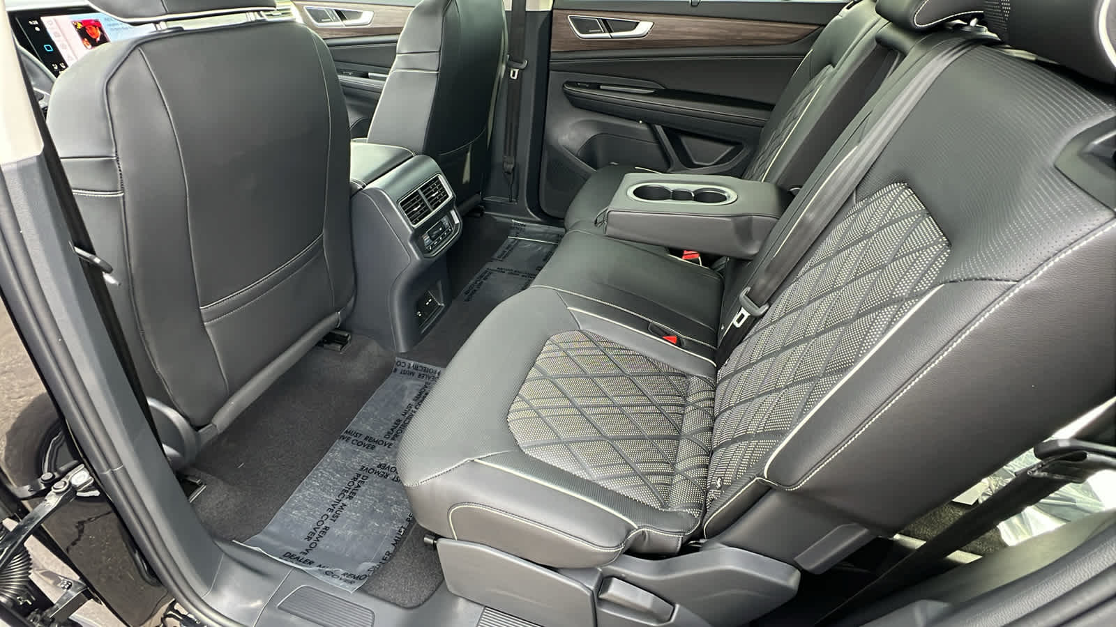 Thumbnail: 2026 Volkswagen Atlas - 24