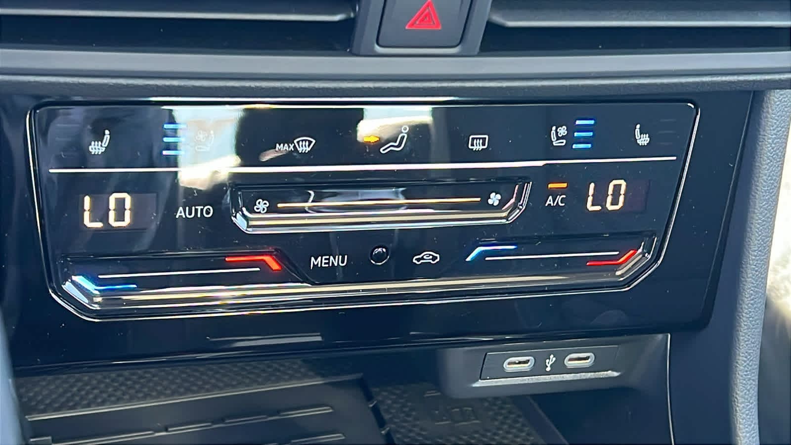 Thumbnail: 2025 Volkswagen Jetta - 14