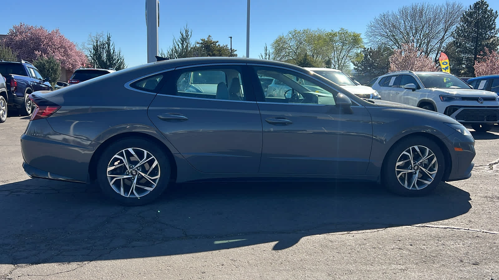 Thumbnail: 2021 Hyundai Sonata - 4