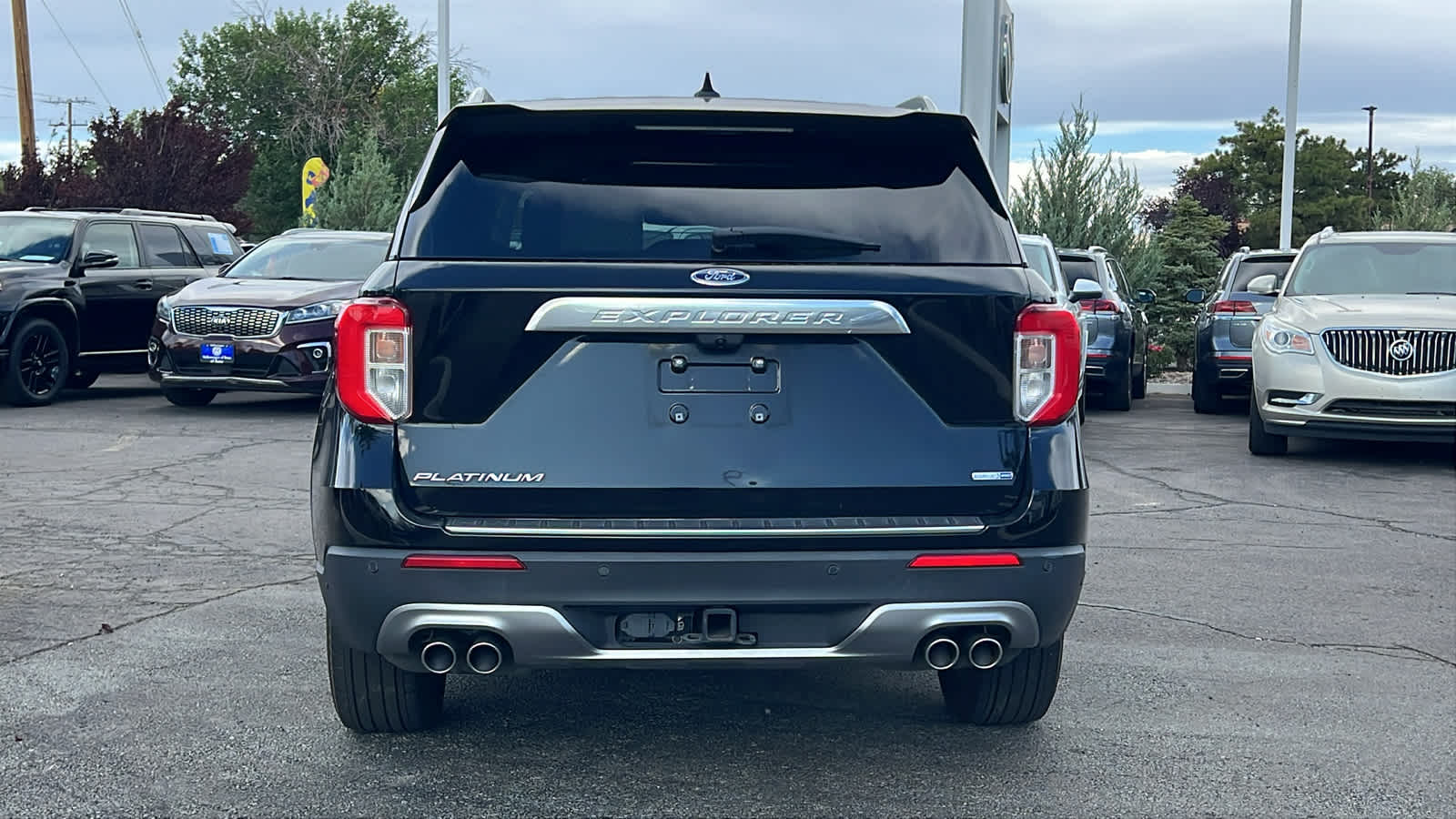 Thumbnail: 2020 Ford Explorer - 6