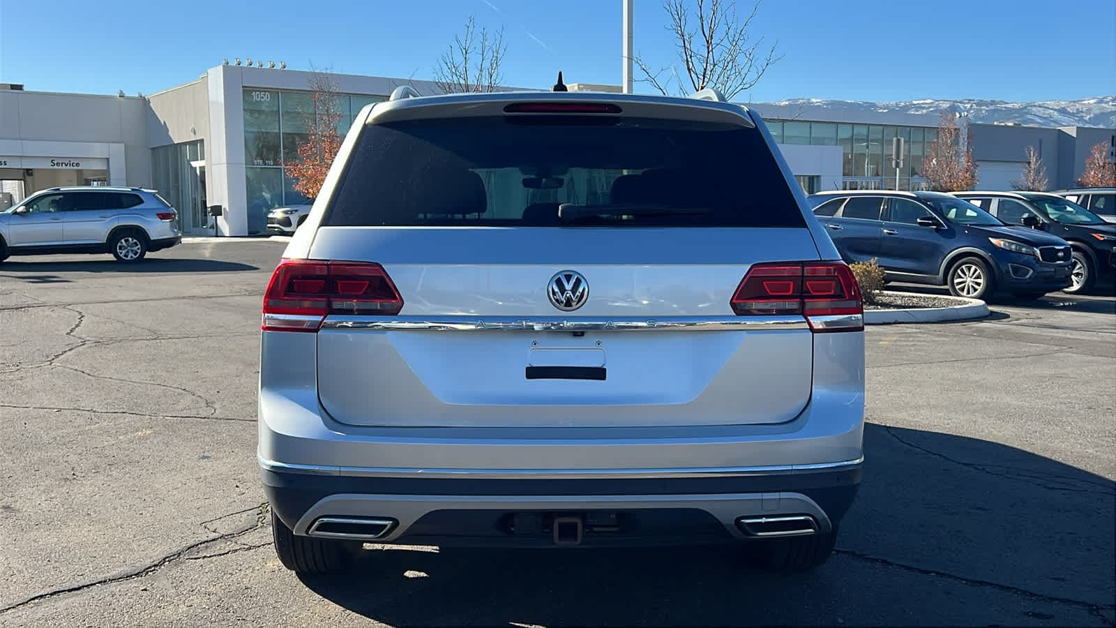 Thumbnail: 2018 Volkswagen Atlas - 6