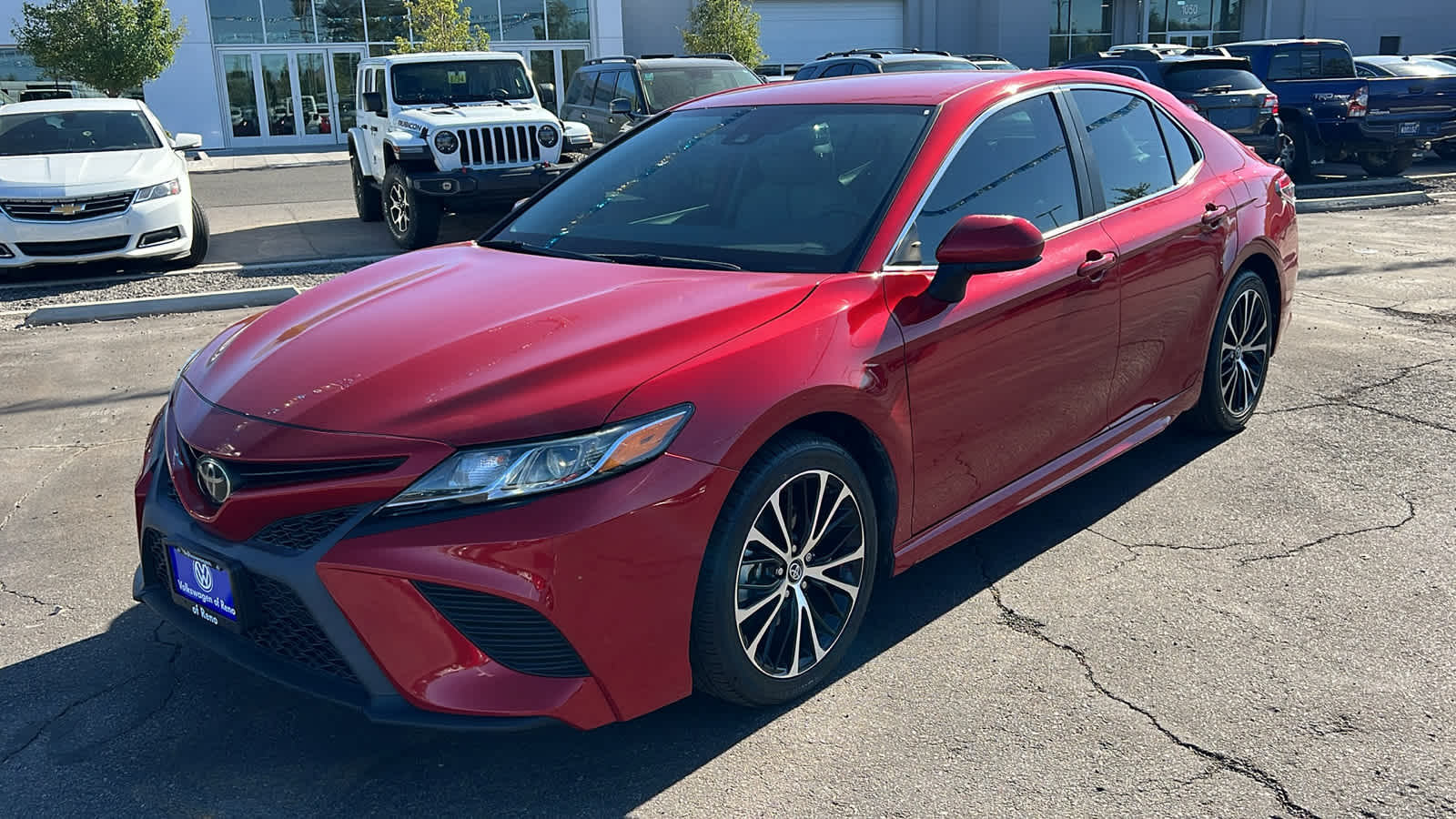 Used 2019 Toyota Camry SE with VIN 4T1B11HK5KU226169 for sale in Reno, NV