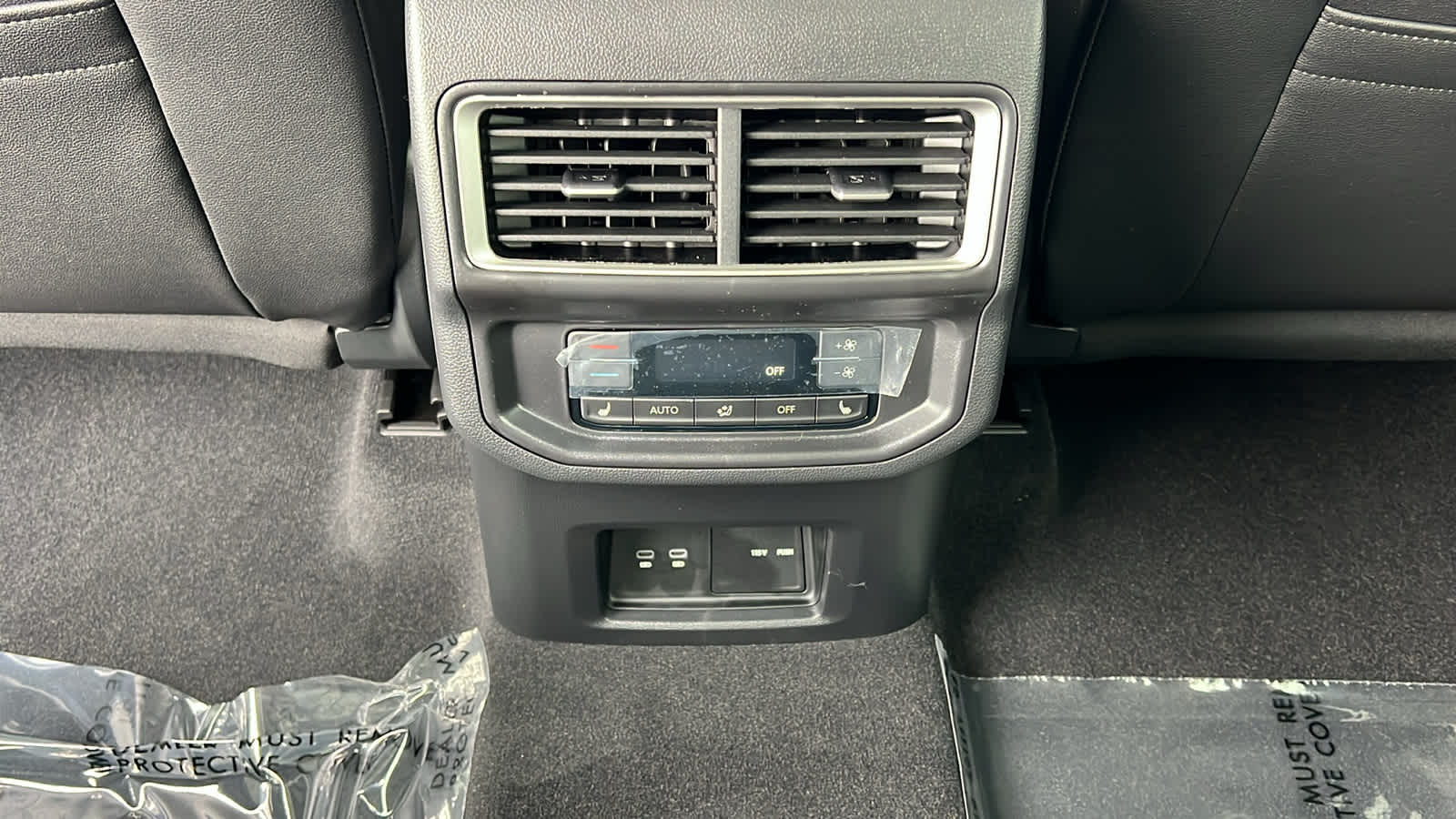 Thumbnail: 2026 Volkswagen Atlas - 25