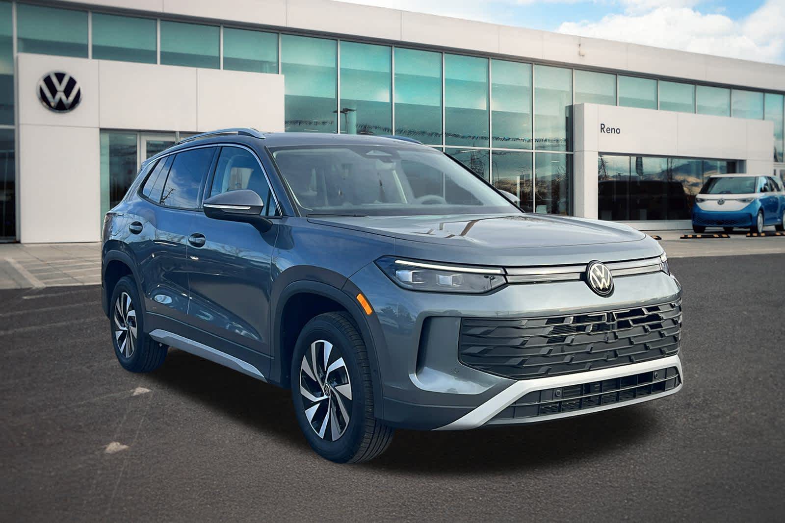 Thumbnail: 2026 Volkswagen Tiguan - 3