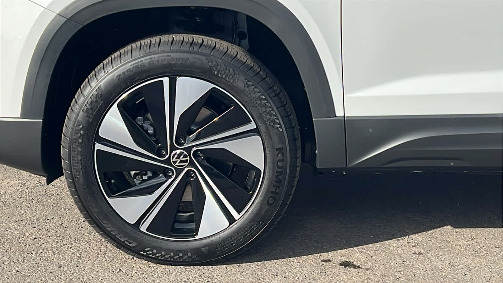 Thumbnail: 2026 Volkswagen Taos - 9