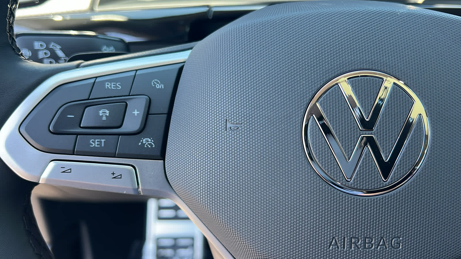 Thumbnail: 2025 Volkswagen Atlas - 19