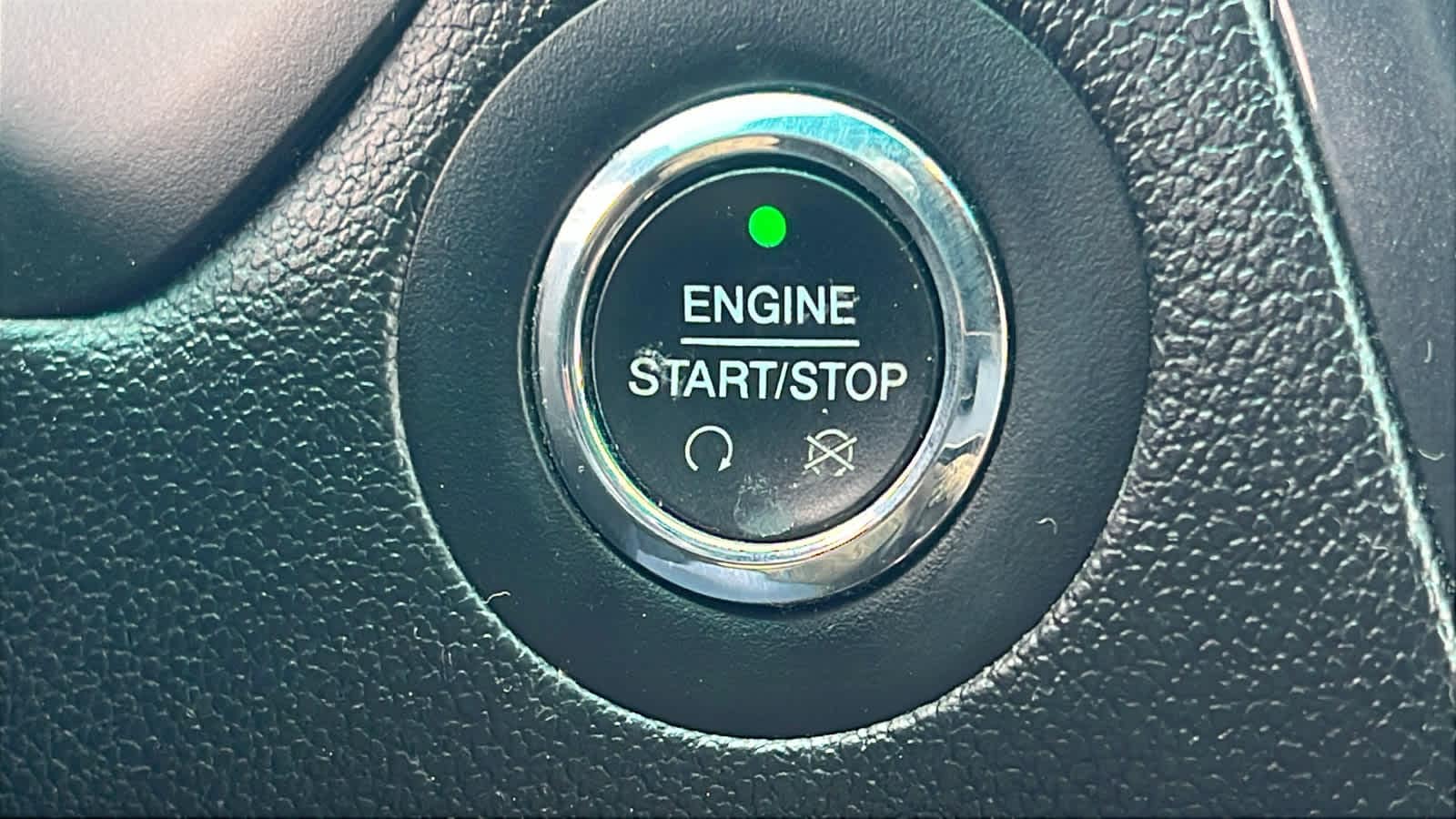 Thumbnail: 2017 Ford Explorer - 17