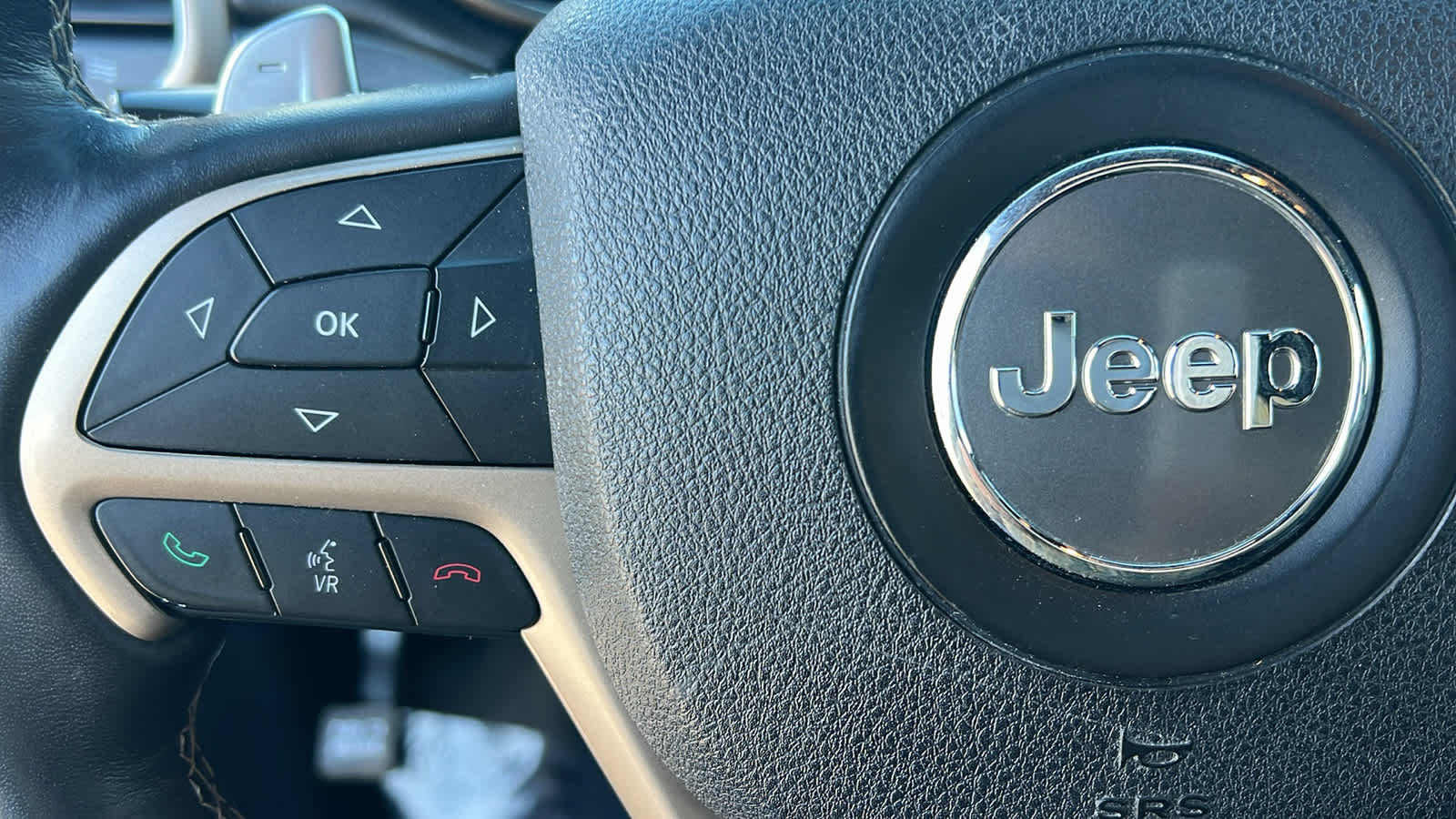 Thumbnail: 2016 Jeep Grand Cherokee - 19