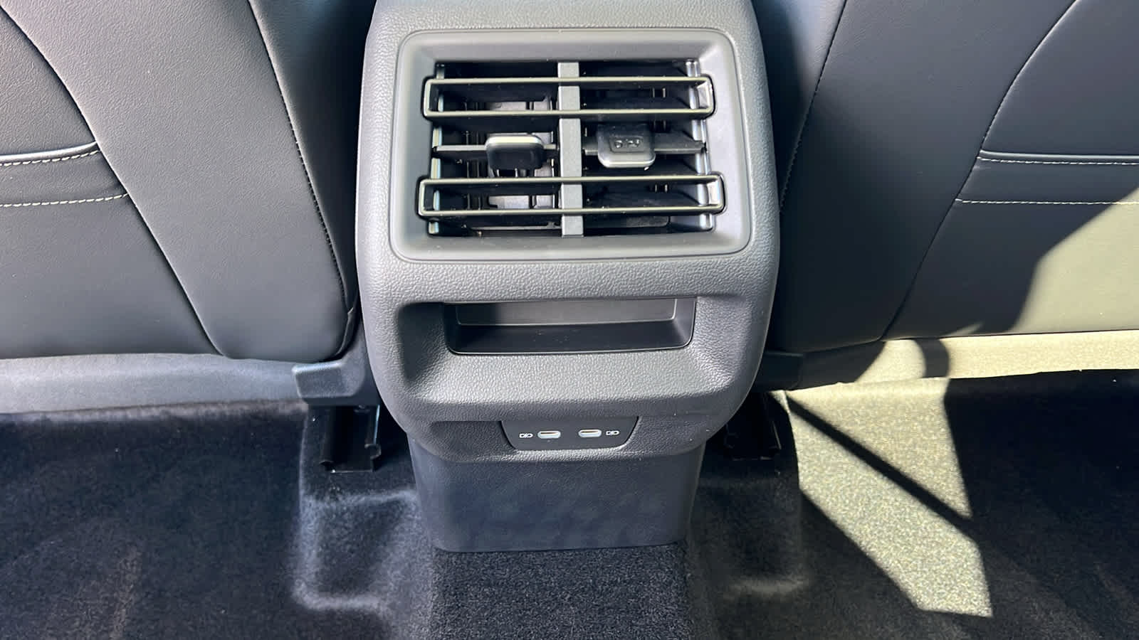 Thumbnail: 2026 Volkswagen Tiguan - 25