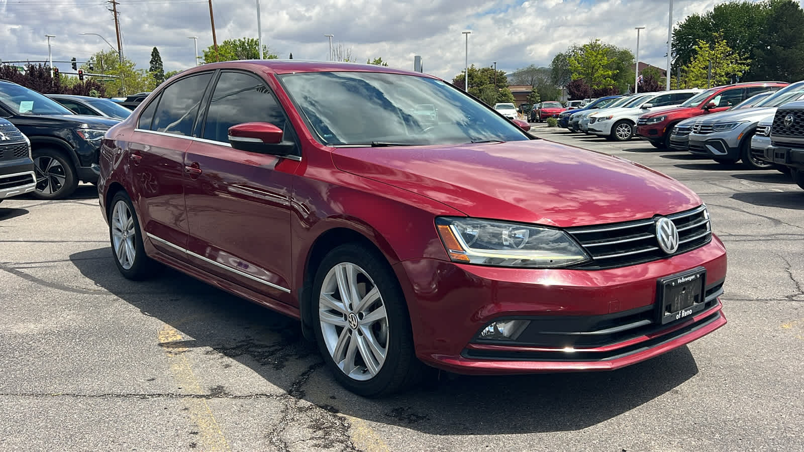 Thumbnail: 2017 Volkswagen Jetta - 3