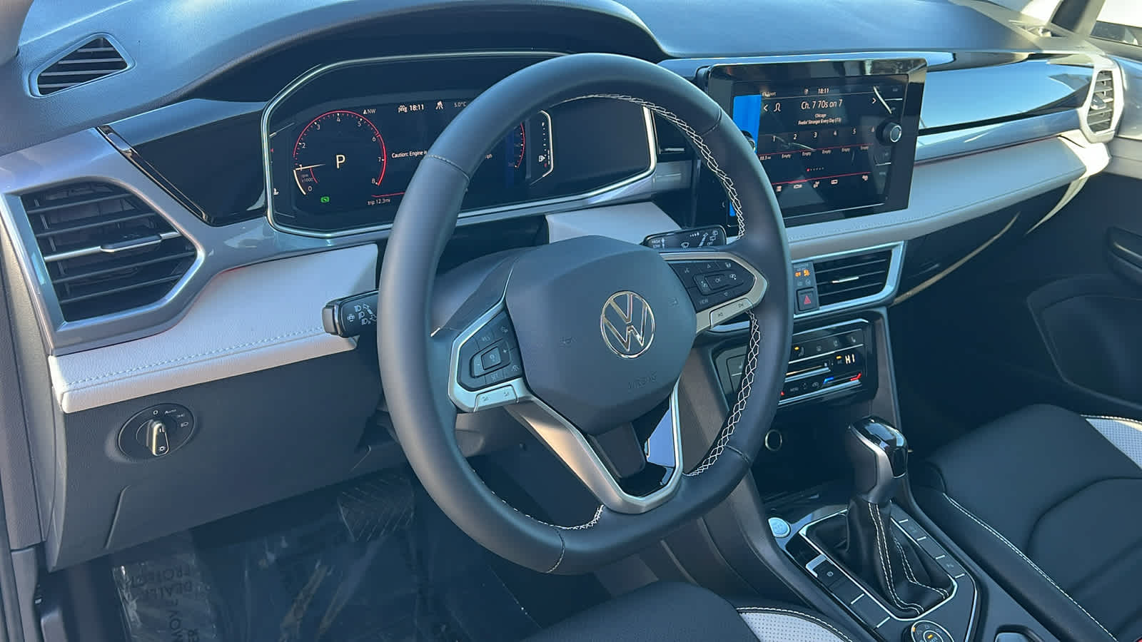 Thumbnail: 2026 Volkswagen Taos - 10