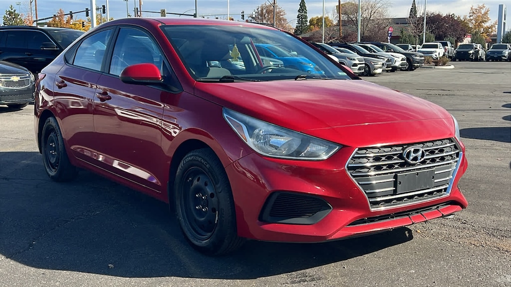 Used 2020 Hyundai Accent SE Sedan