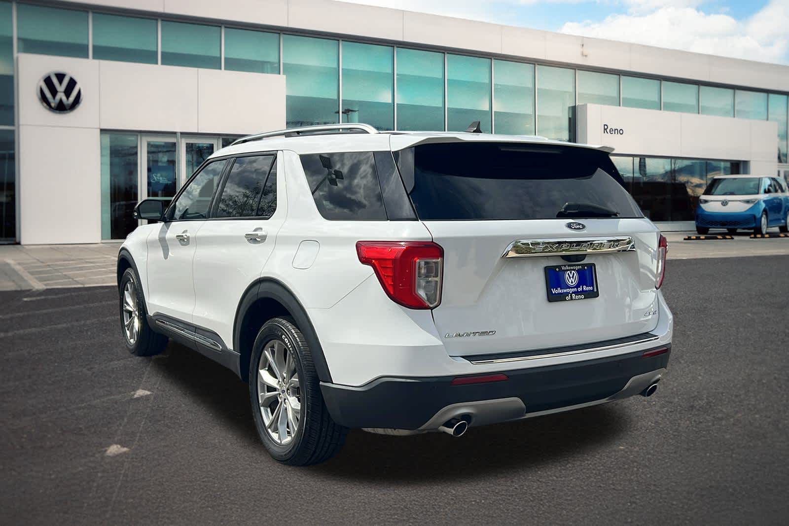 Thumbnail: 2022 Ford Explorer - 7