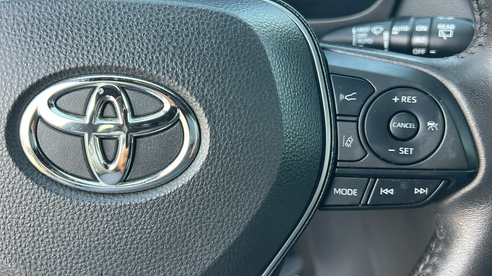 Thumbnail: 2024 Toyota RAV4 - 20