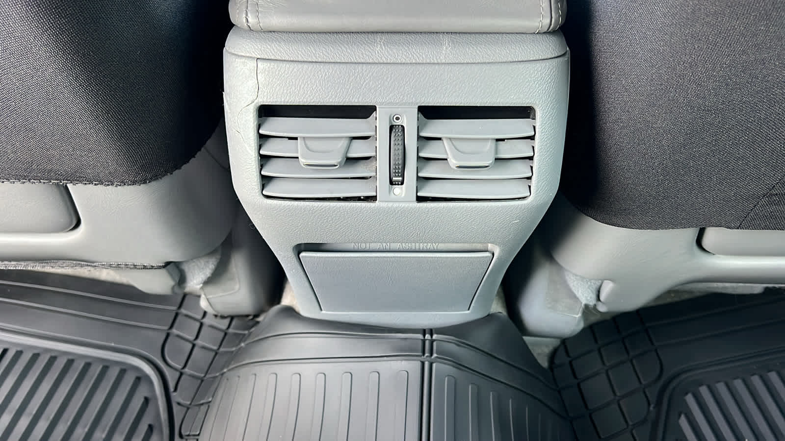 Thumbnail: 2006 Acura TL - 24