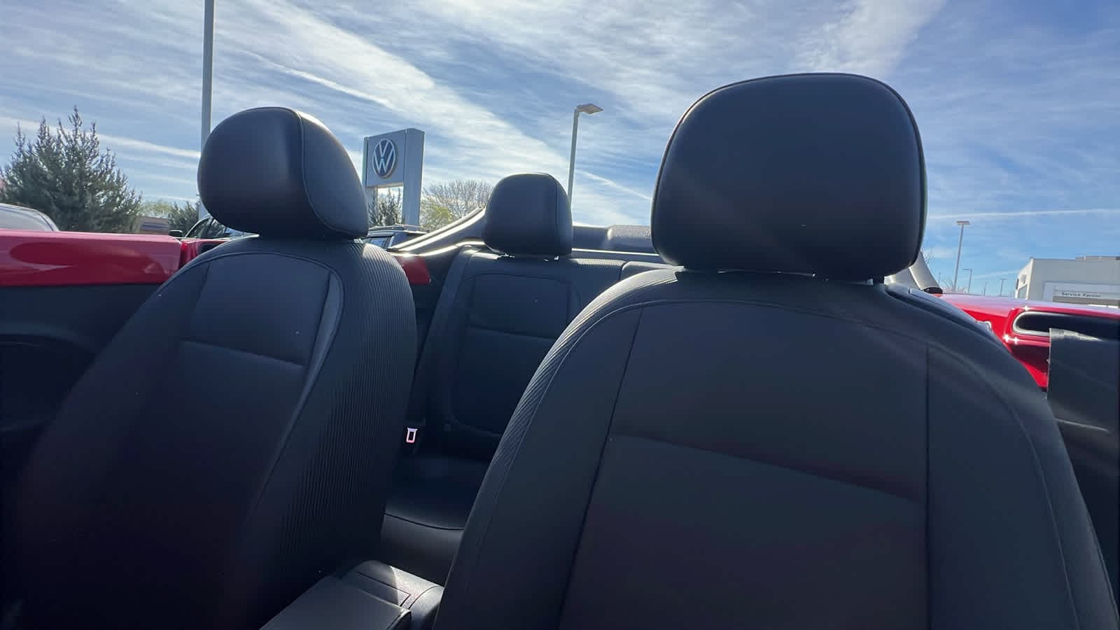 Thumbnail: 2019 Volkswagen Beetle - 11