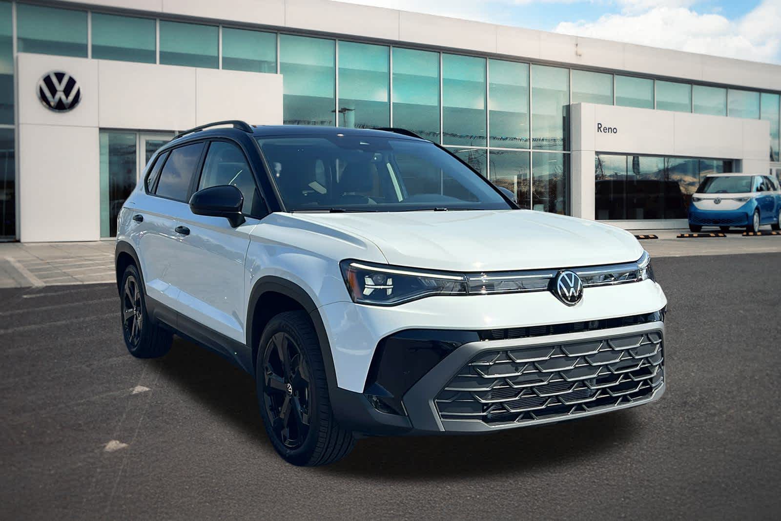2025 Volkswagen Taos SE photo 2
