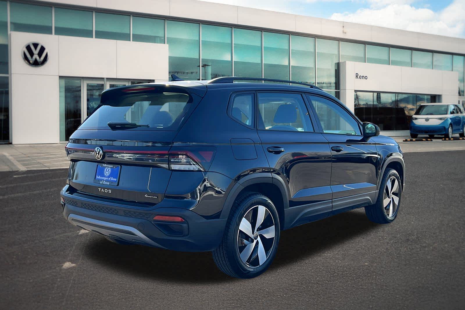Thumbnail: 2025 Volkswagen Taos - 5