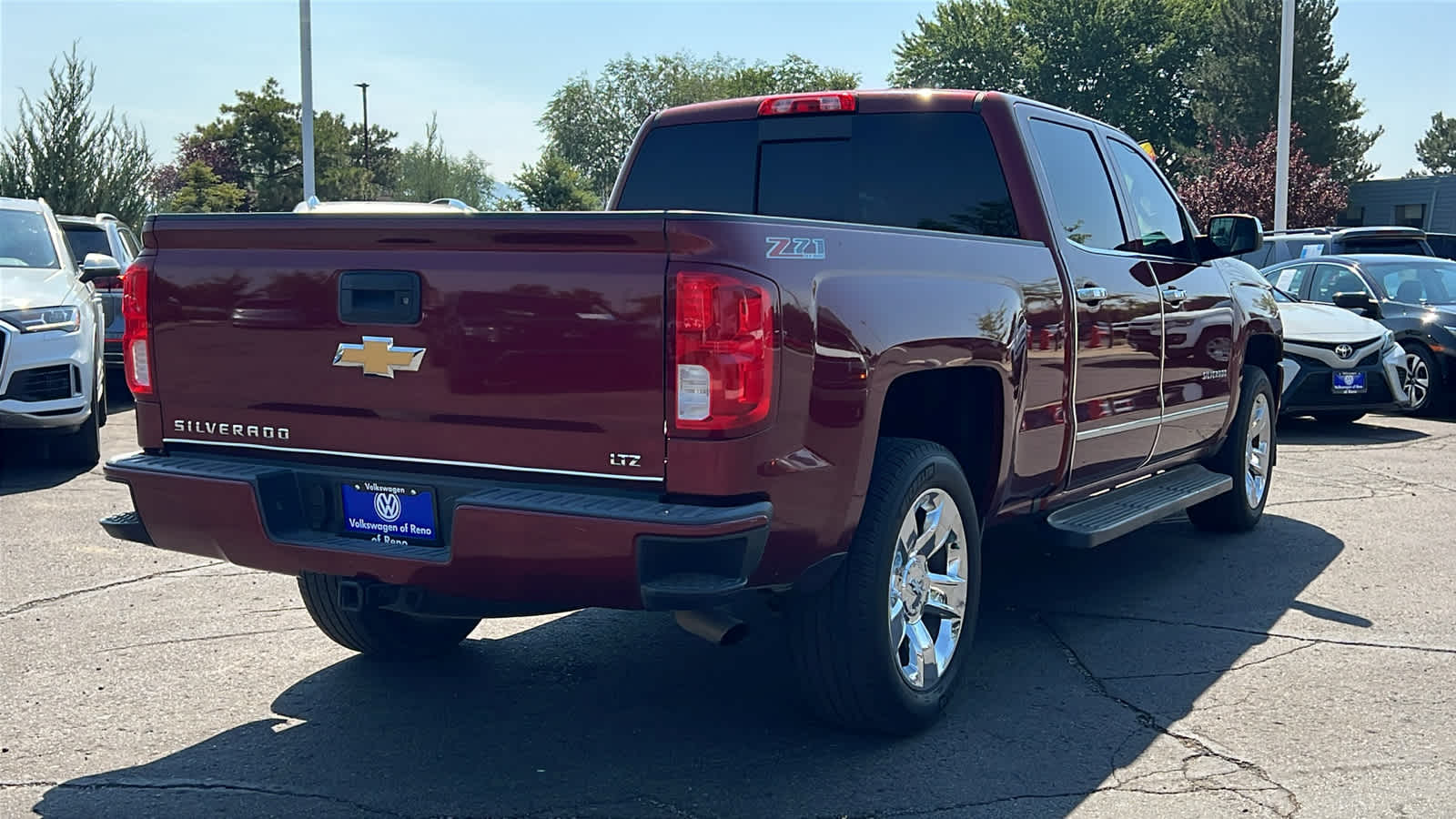 Thumbnail: 2017 Chevrolet Silverado 1500 - 5