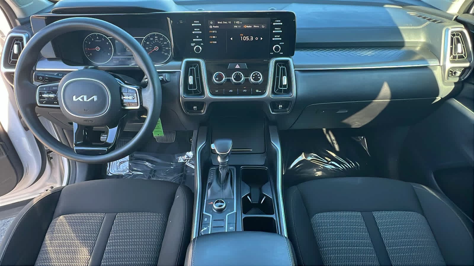 Thumbnail: 2022 Kia Sorento - 26