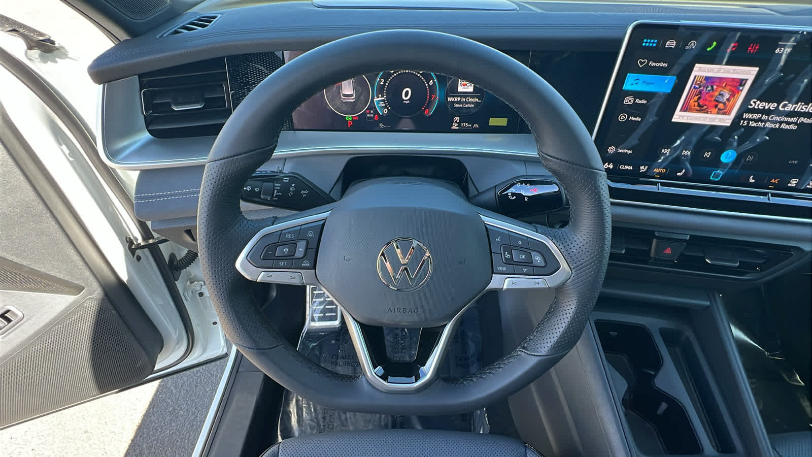 Thumbnail: 2026 Volkswagen Tiguan - 18