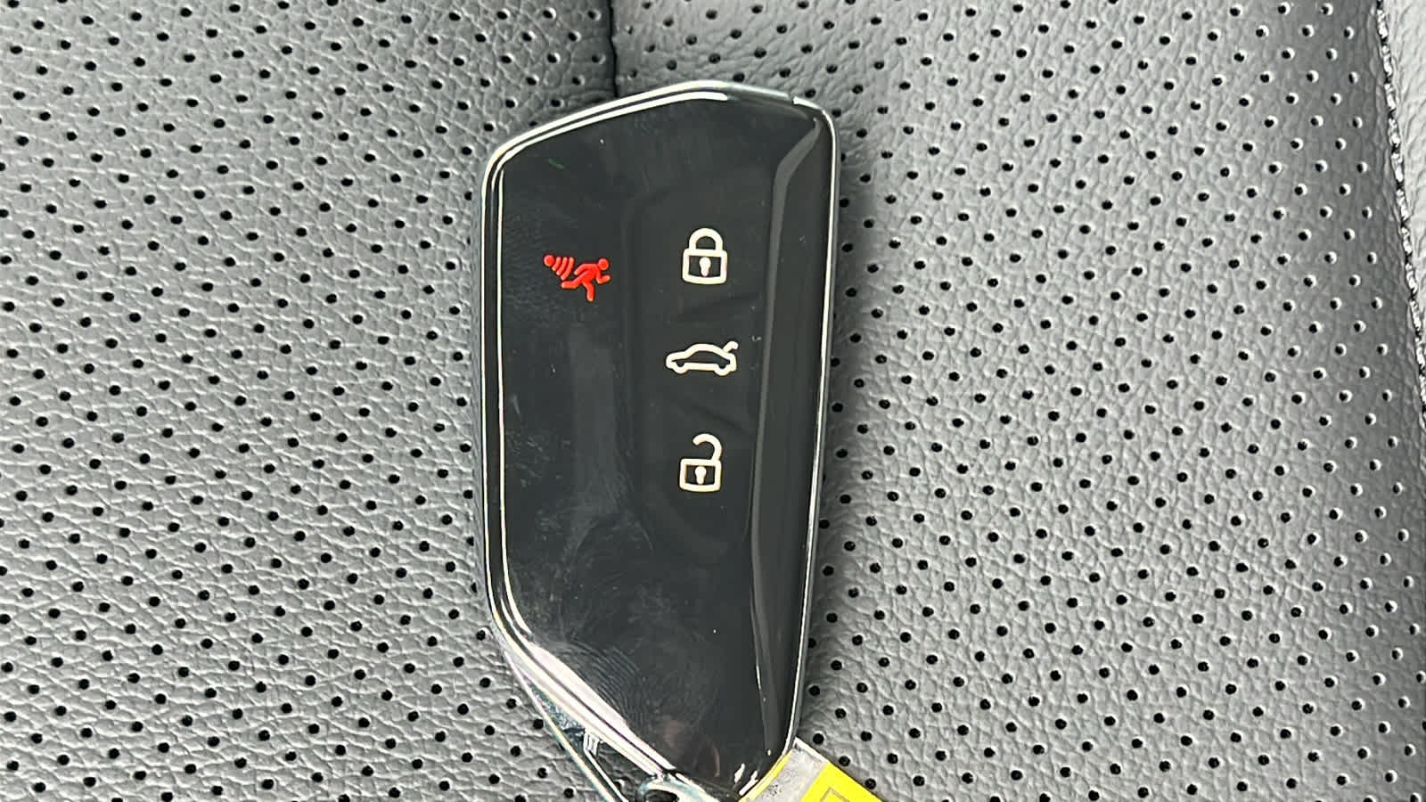 Thumbnail: 2025 Volkswagen Golf - 29