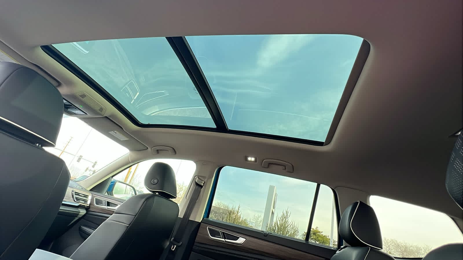 Thumbnail: 2026 Volkswagen Atlas - 31