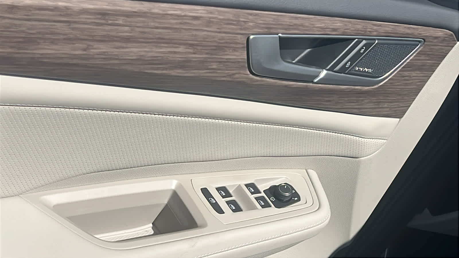 Thumbnail: 2026 Volkswagen Atlas - 22