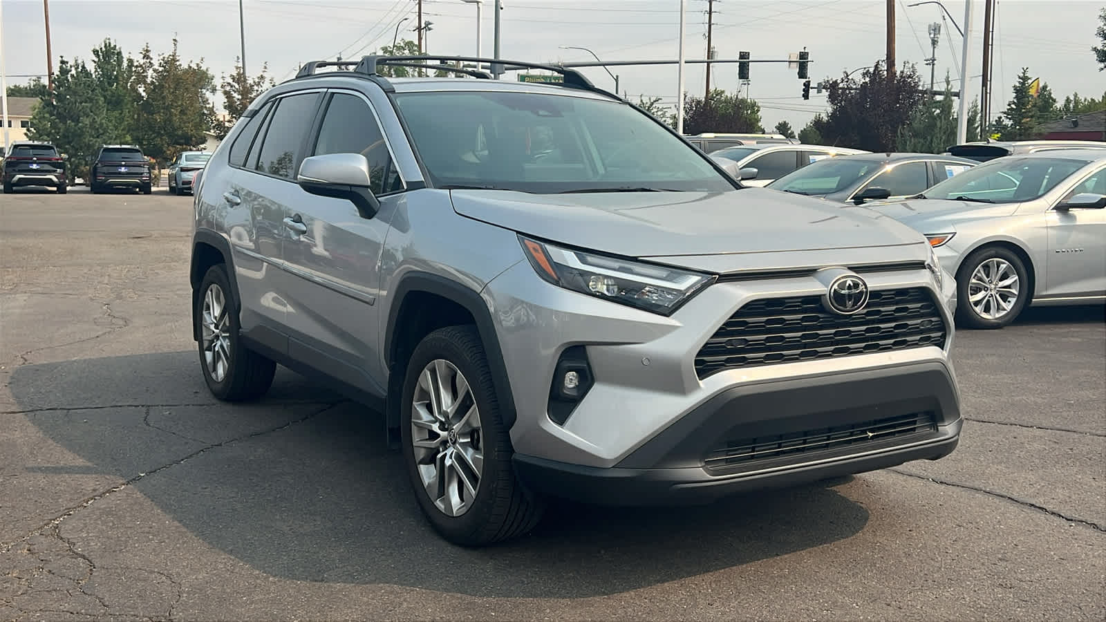 Thumbnail: 2023 Toyota RAV4 - 3