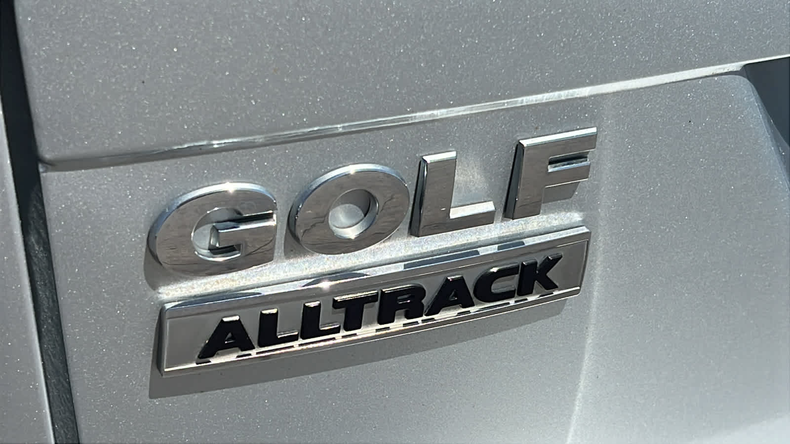 Thumbnail: 2017 Volkswagen Golf - 28