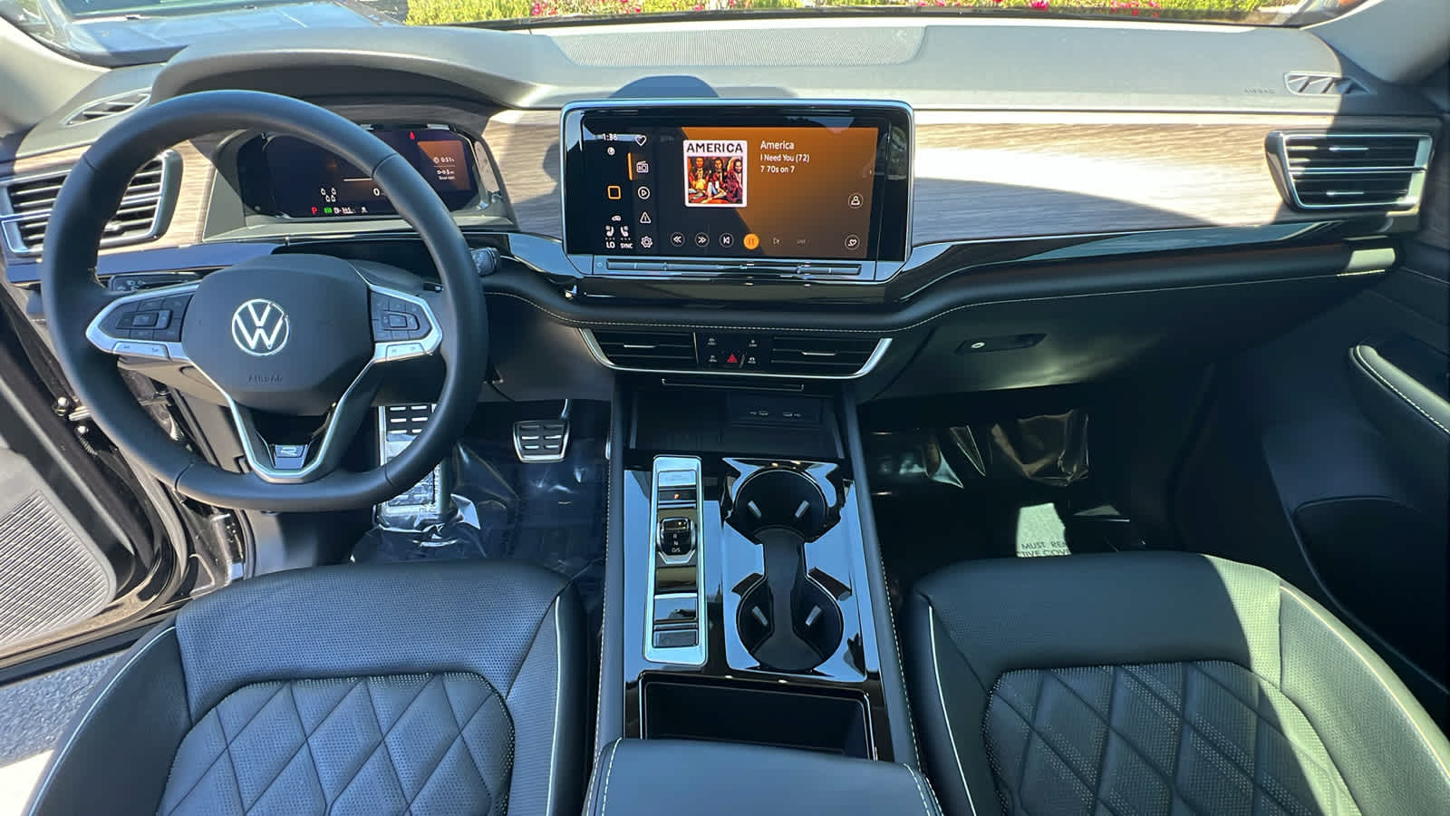 Thumbnail: 2025 Volkswagen Atlas - 26