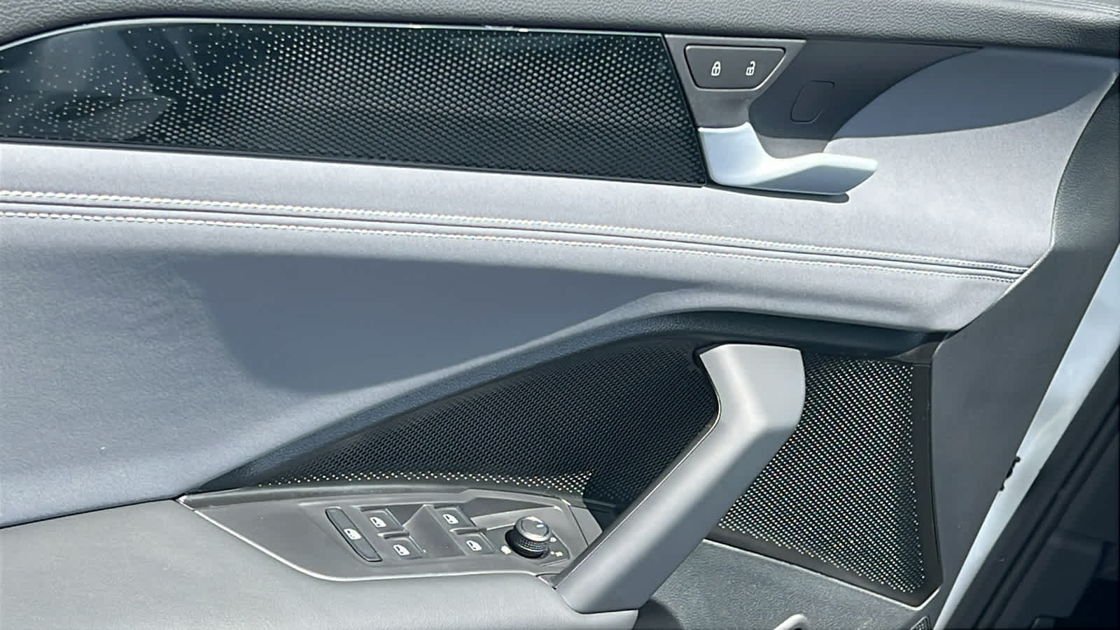 Thumbnail: 2026 Volkswagen Tiguan - 22