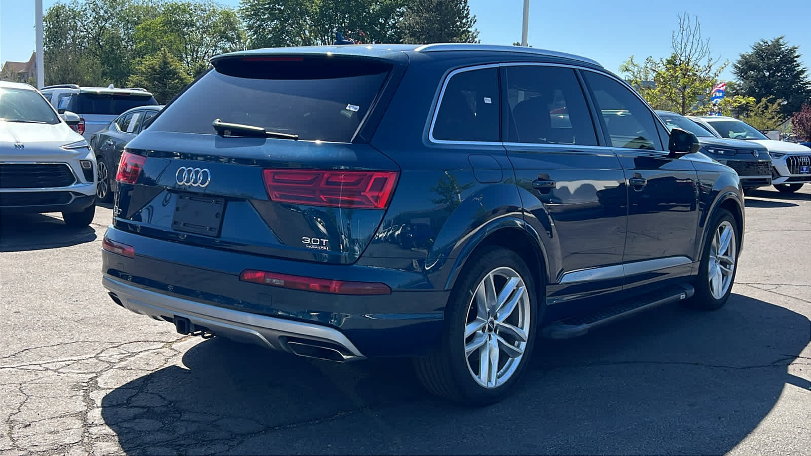 Thumbnail: 2018 Audi Q7 - 5
