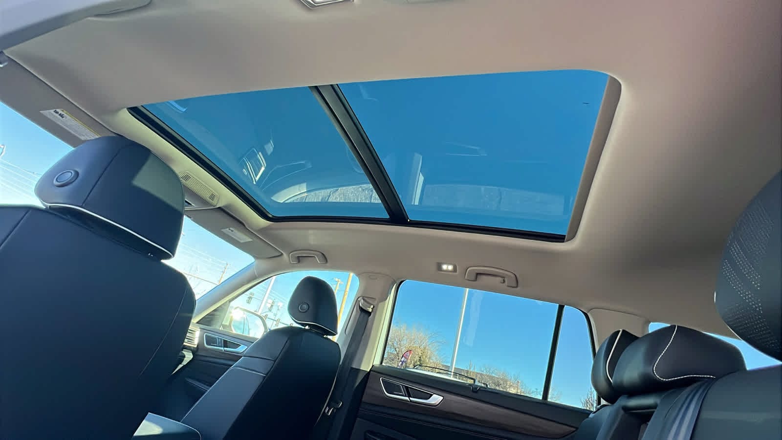 Thumbnail: 2026 Volkswagen Atlas - 32