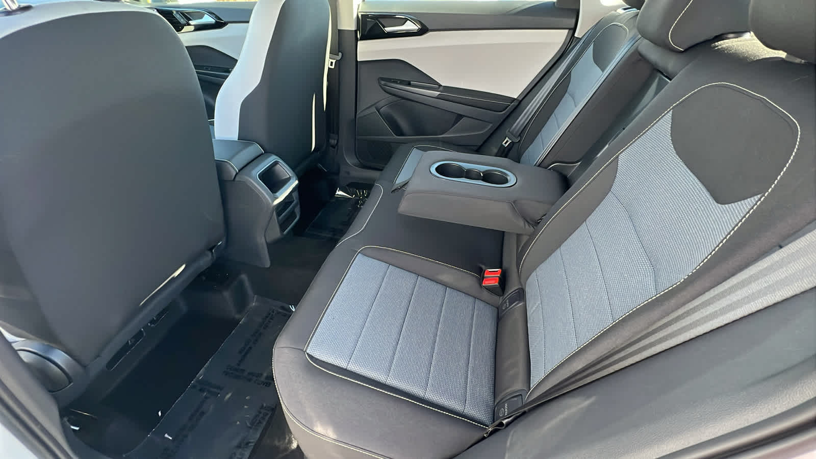 Thumbnail: 2026 Volkswagen Taos - 24