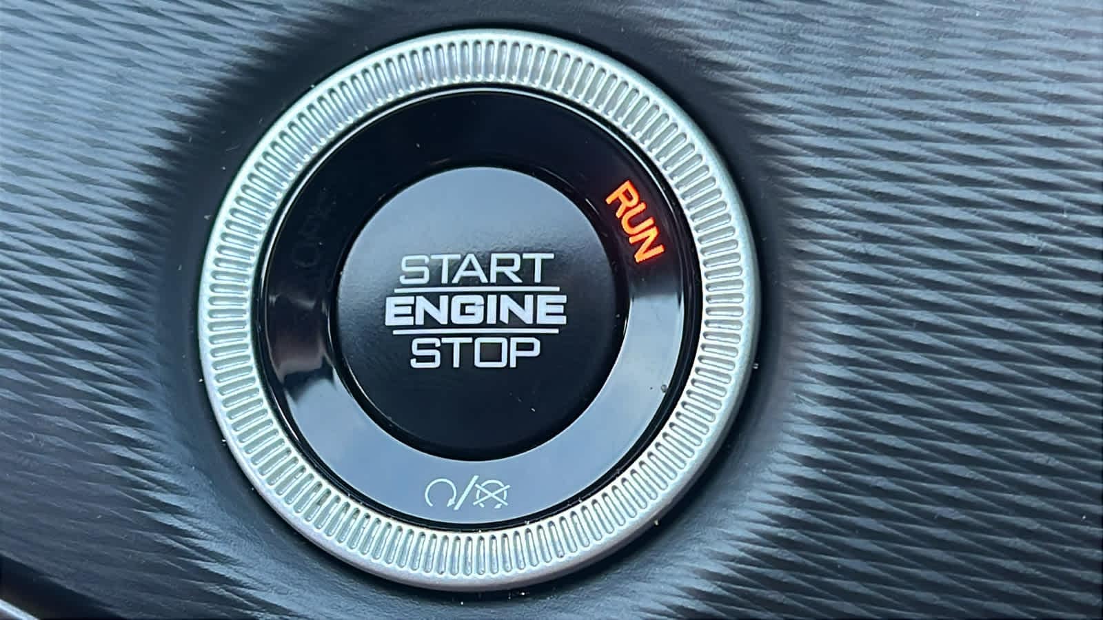 Thumbnail: 2025 Jeep Grand Cherokee L - 17