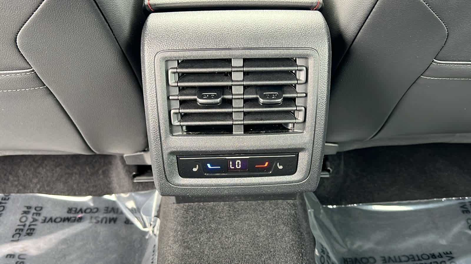 Thumbnail: 2025 Volkswagen Golf - 25